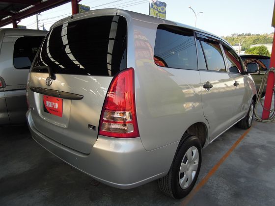 Toyota 豐田 Innova 照片10