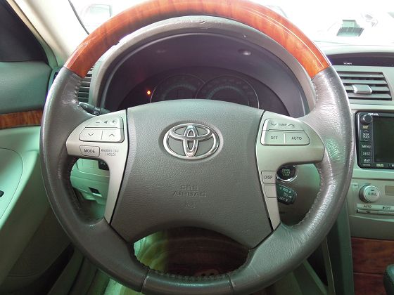 Toyota 豐田 Camry 照片5