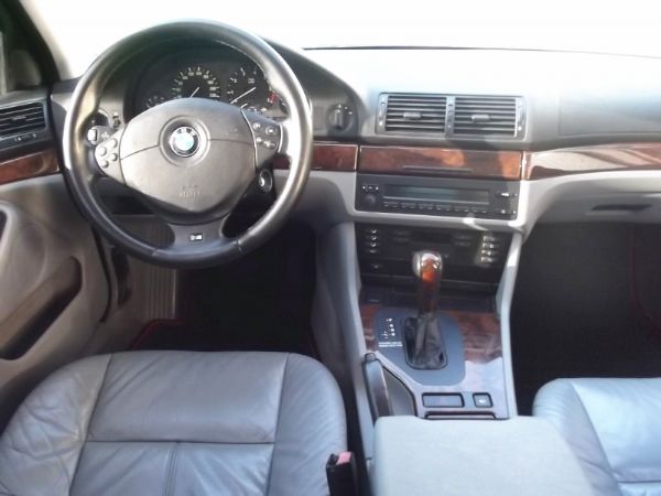 BMW 寶馬 525I 2.5  照片2