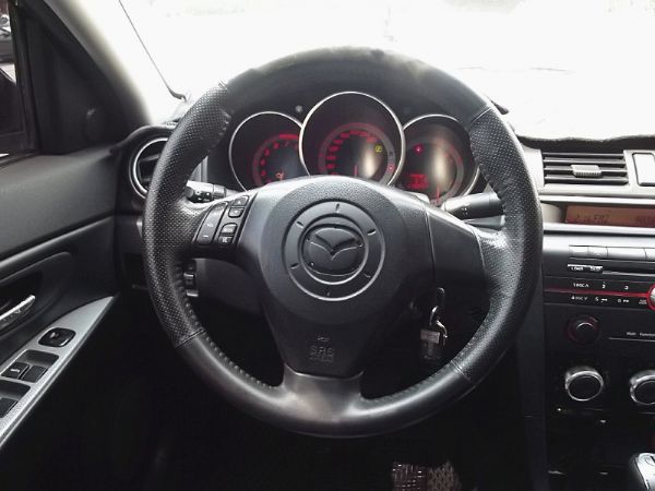 Mazda 馬自達 3S 2.0 照片7