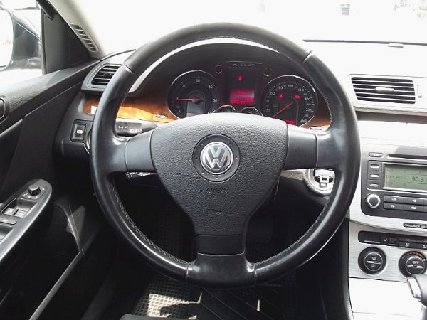 VW 福斯 Passat TDI 2.0 照片7