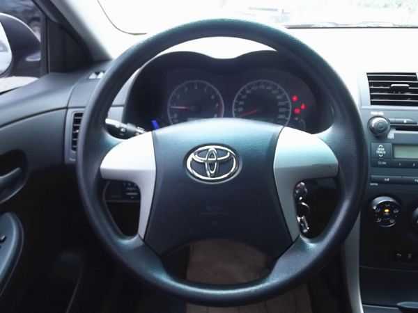 Toyota 豐田 Altis 1.8 照片7