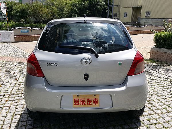 TOYOTA 豐田 Yaris  照片4