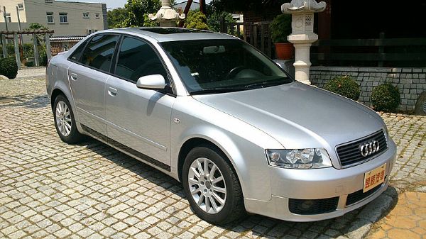 AUDI 奧迪  A4 1.8T 照片2