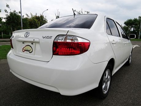 TOYOTA 豐田 VIOS J 白 照片10