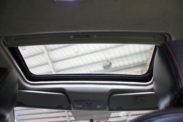 2.0 白 頂級版 天窗 快撥鍵 HID 照片7