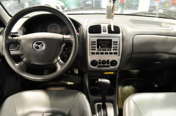 MAZDA Isamu 1.6L 照片3