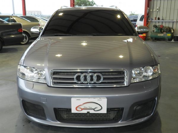 Audi A4 1.8T Avant 照片2