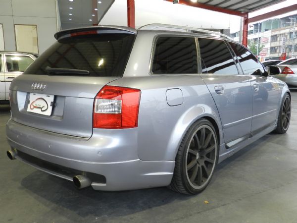 Audi A4 1.8T Avant 照片9