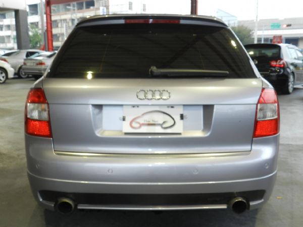 Audi A4 1.8T Avant 照片10