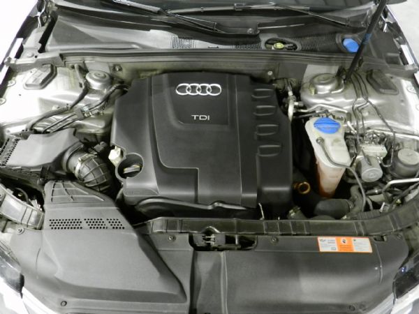 Audi 奧迪 A4 2.0 灰 TDI 照片7