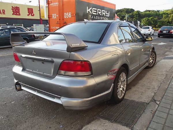 Mitsubishi 三菱 Galant 照片10