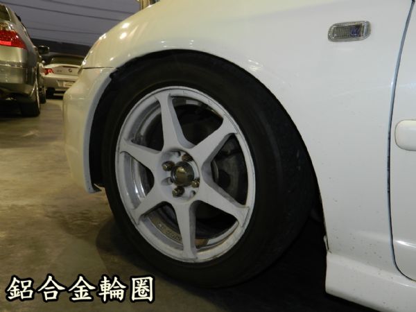 Honda 本田 Ferio 白 1.7 照片6