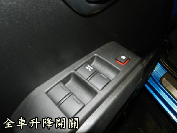 Honda 本田 FIT 寶藍 1.5 照片6