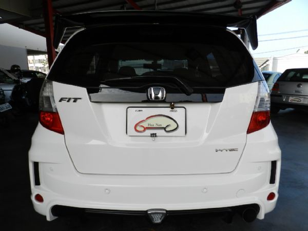 Honda 本田 FIT 白 5D 照片9