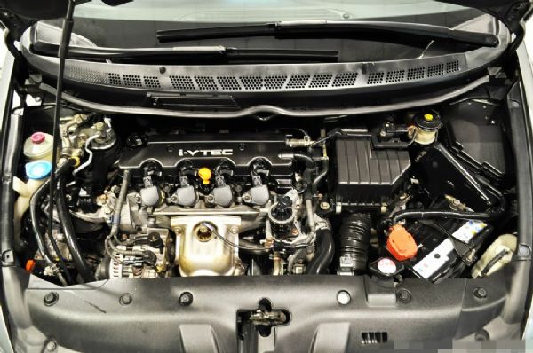 Honda Civic K12 1.8L 照片2