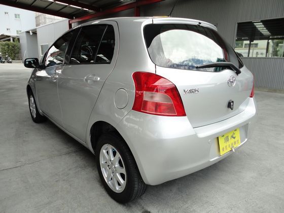 Toyota豐田 Yaris  照片10