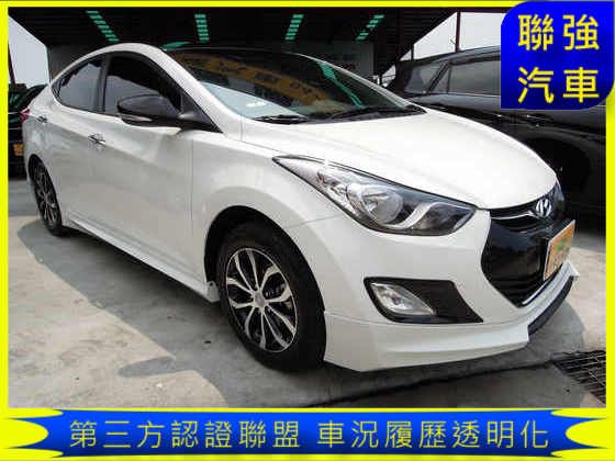 Hyundai 現代 Elantra 照片1