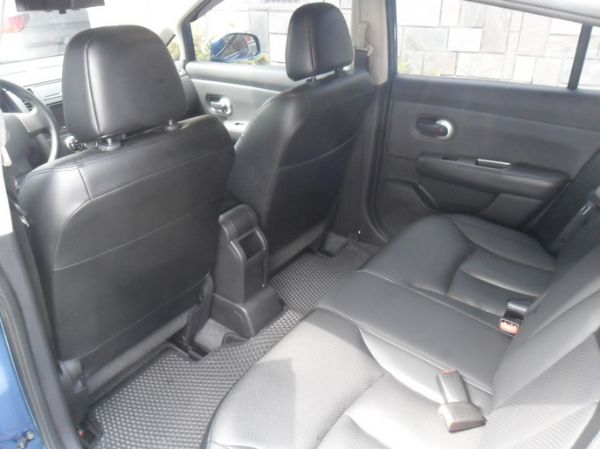 NISSAN TIIDA 5D 13年 照片7