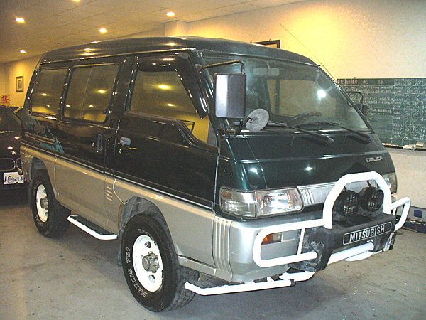 Mitsubishi三菱 DELICA 照片1