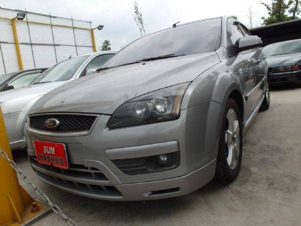 Ford Focus 1.8L 照片1