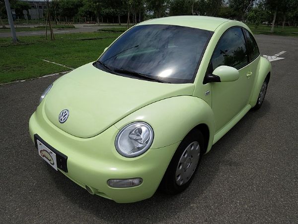 VW 福斯 BEETLE 綠 1.6 S 照片4