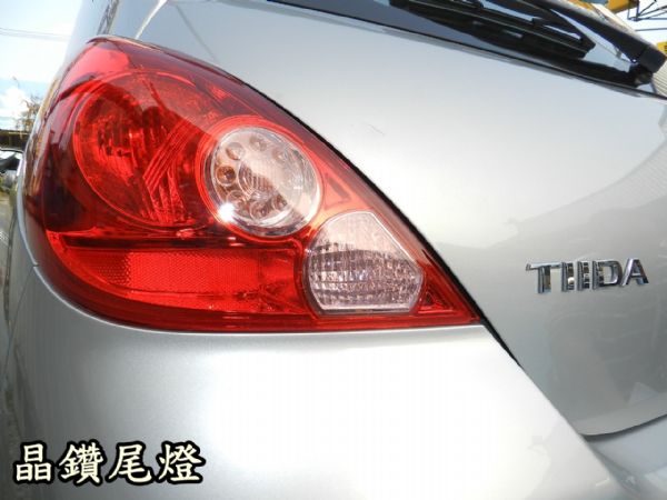 Nissan 日產 Tiida 銀  照片8