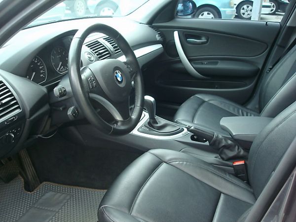 BMW 120I 2008年 2.0灰 照片5