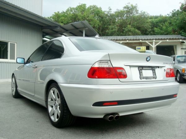 BMW 330CI 2005年 3.0銀 照片9