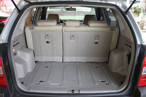 2.0 銀 ABS CD 倒車雷達 皮椅 照片7