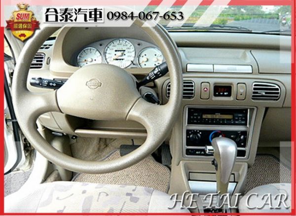  2003年 Nissan March  照片5