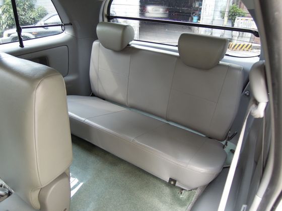 Toyota豐田 Innova  照片5