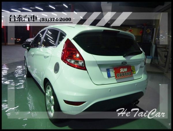  2011年 Ford Fiesta  照片2