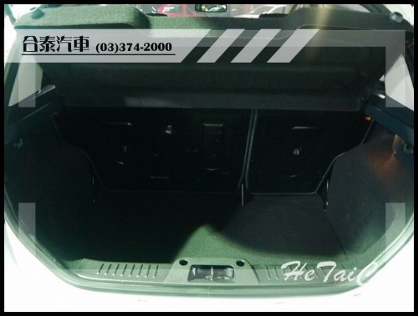  2011年 Ford Fiesta  照片8