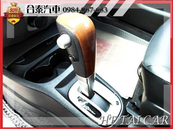  2010年 Nissan Livina 照片7