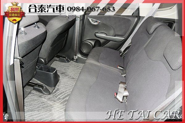 2010年Honda Fit 黑色 照片4