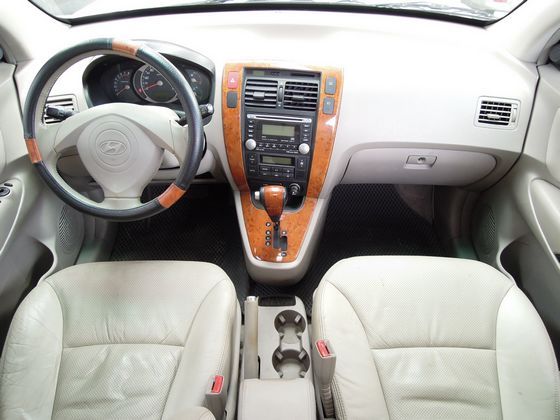 2004年HyundaiTucson汽油 照片2