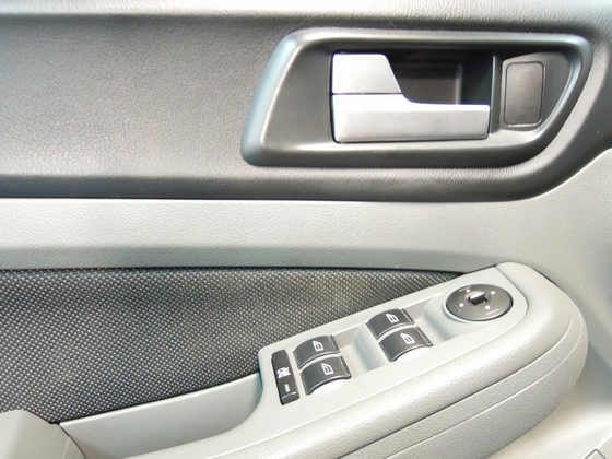 Ford 福特 Focus 1.8 照片8