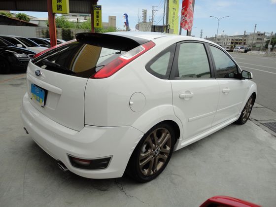 Ford 福特 Focus 2.0  照片9