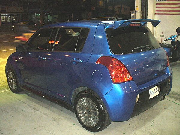 Suzuki 鈴木 SWIFT 1.5 照片3