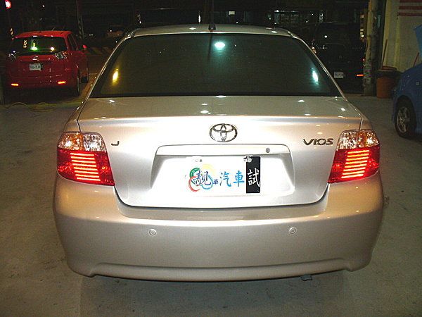 Toyota豐田 VIOS 1.5 照片9
