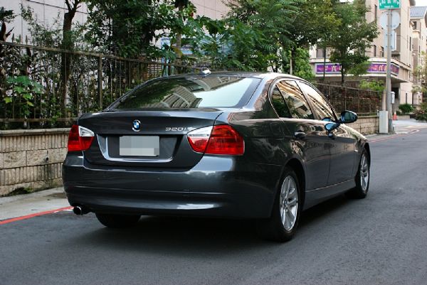 E90 320i 照片4