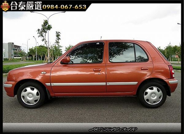 2003年 Nissan March 紅 照片4