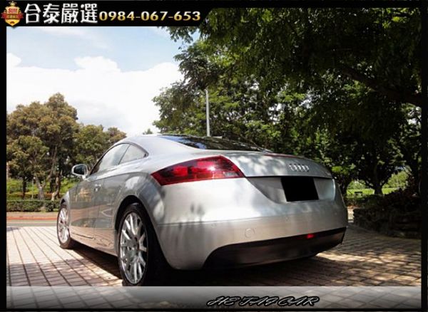 2010年 AUDI TT 銀色 2.0 照片4