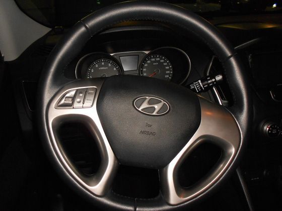 2010年Hyundai 現代 IX35 照片5