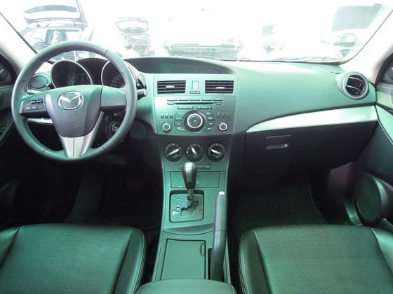 Mazda 馬自達 3 照片2