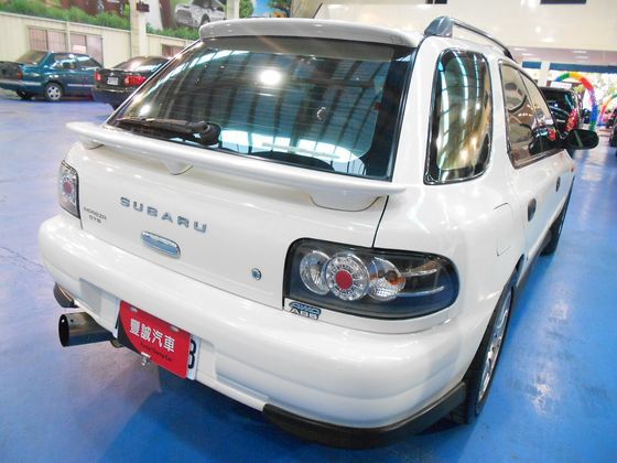 2001年Impreza GT五門 照片10