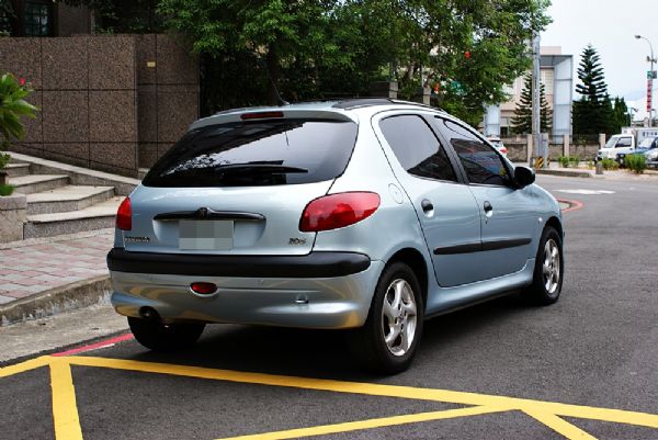 寳獅 PEUGEOT 206 1.6  照片2