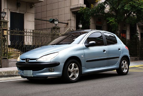 寳獅 PEUGEOT 206 1.6  照片3