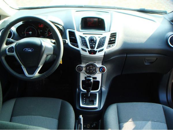 All New Fiesta 2011 照片2